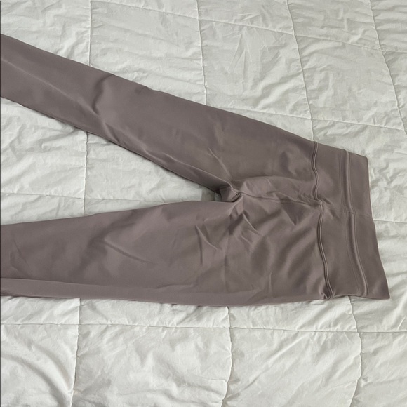 Vuori daily Leggings in dusk - Picture 8 of 9